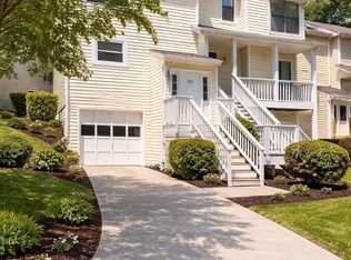 2220 Spring Walk Ct, Atlanta, GA 30341