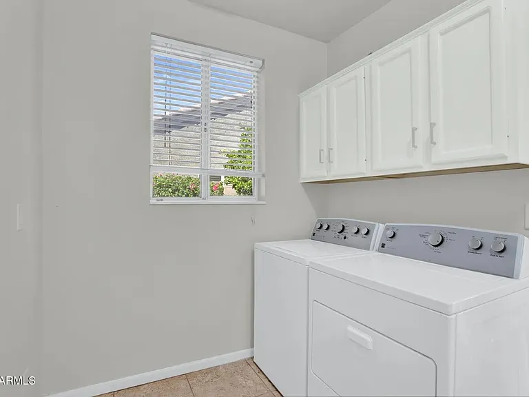 5434 E Campo Bello Dr — Photo 30