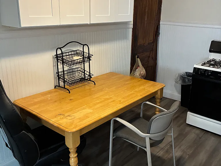 410 Polk St — Photo 5