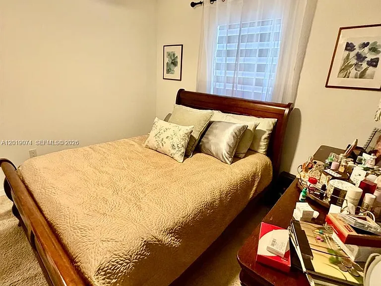 1710 SE 9th Ave — Photo 25