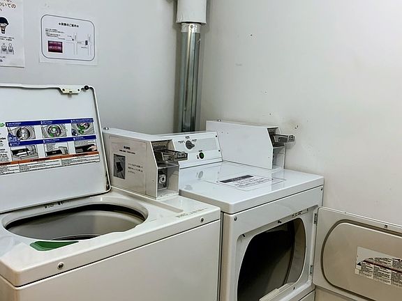 5th image of 248 E 49th St APT 4A