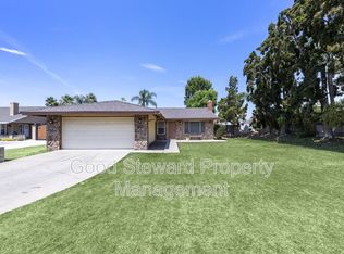 16927 Norfolk Cir, Yorba Linda, CA 92886