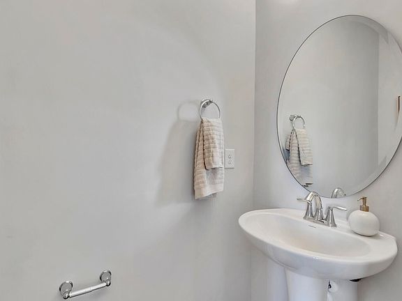 4th image of 3179 Mission Olive Pl #345