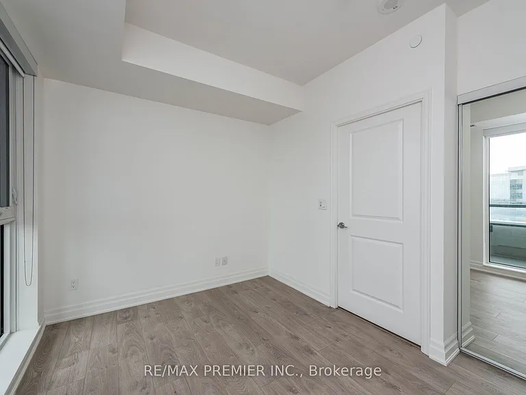 10 Rouge Valley Dr W #808 — Photo 21
