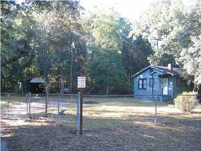 2nd image of 5667 Ellington School Rd