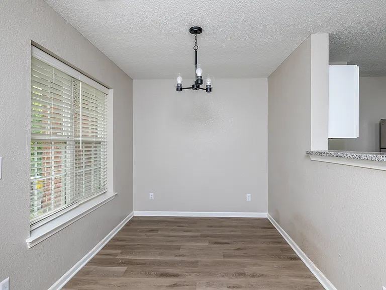 Stonehedge Townhomes — Photo 7
