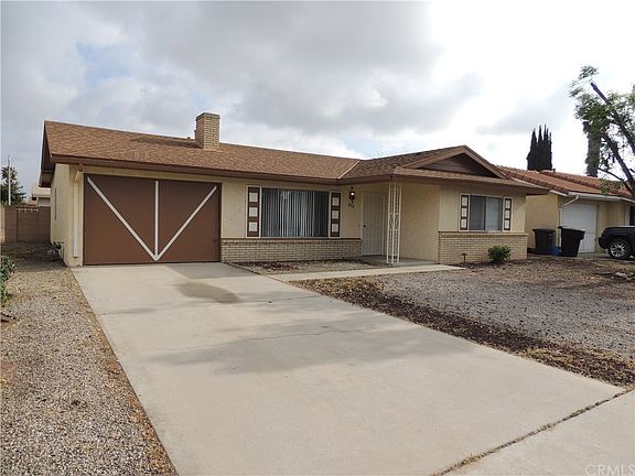 3rd image of 838 Topaz Ave