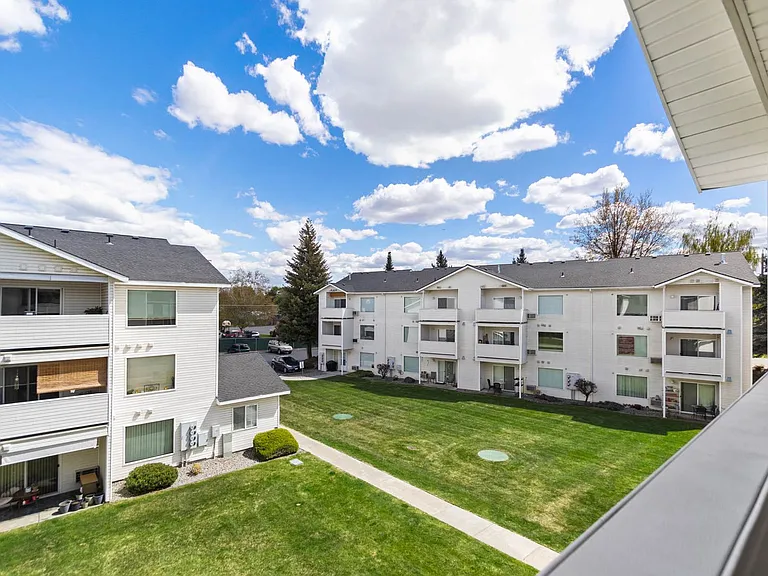 10008 N Colfax Rd #101-115 — Photo 22