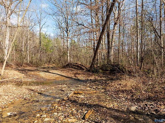 2nd image of Red Hill Rd