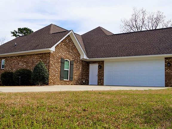 3rd image of 205 Quail Chase Dr