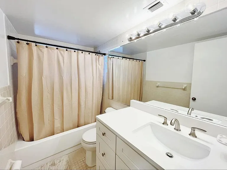 7080 Nova Dr #307B — Photo 11