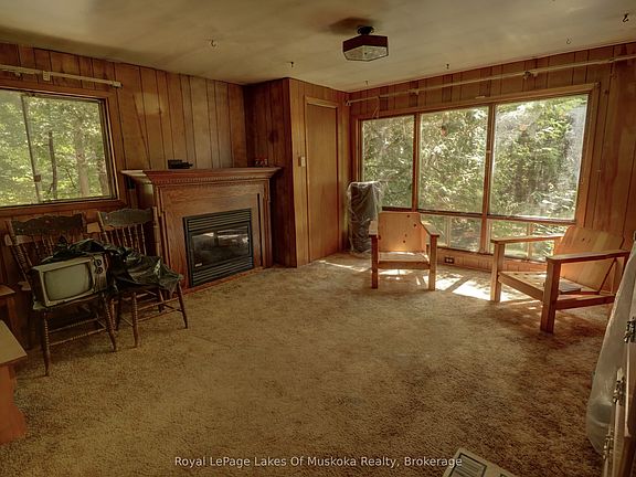 5th image of 182 Old School House Rd