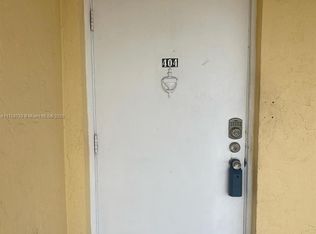 7410 SW 82nd St APT K404, Miami, FL 33143