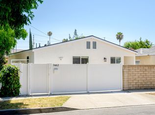 7462 Topeka Dr, Reseda, CA 91335