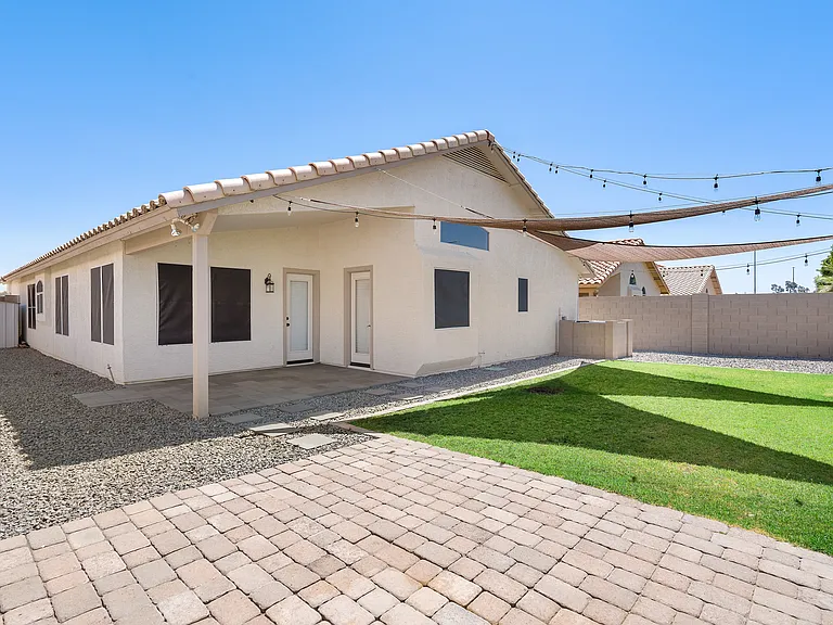 7936 W Taro Ln — Photo 28