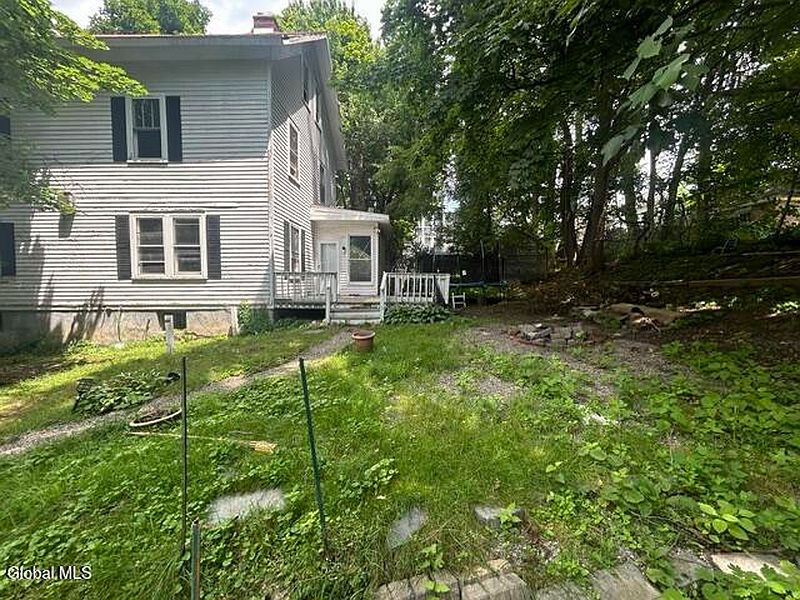 4th image of 4 Walker Avenue