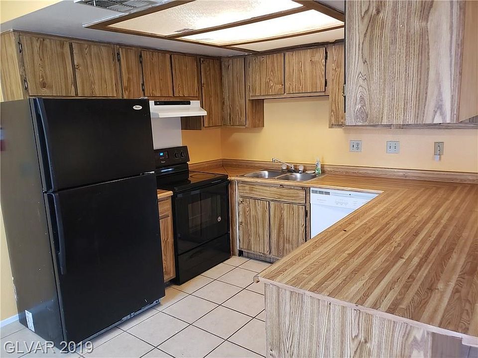 1st image of 4300 N Lamont St APT 273