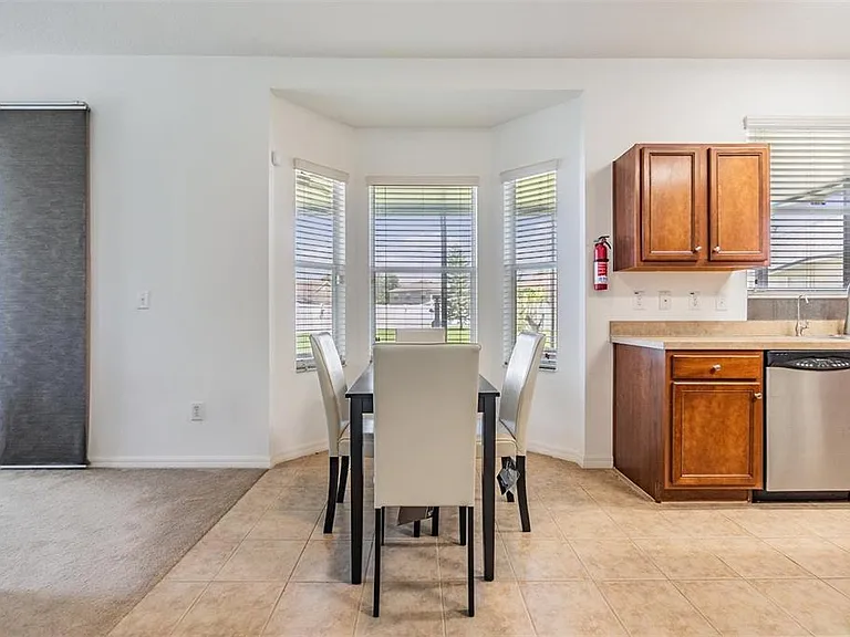 8219 Canterbury Lake Blvd — Photo 7