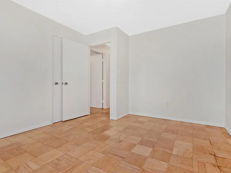 287 Harvard St #20 — Photo 14