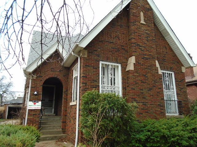 1st image of 8234 S Blackstone Ave