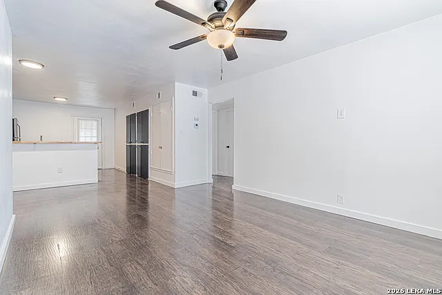 2 bed, 2.0 bath, 1000 sqft, $1,250 — Photo 4