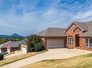 245 Summit Valley Cir, Maumelle, AR 72113