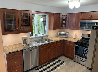 7 Shackle Way, Swampscott, MA 01907