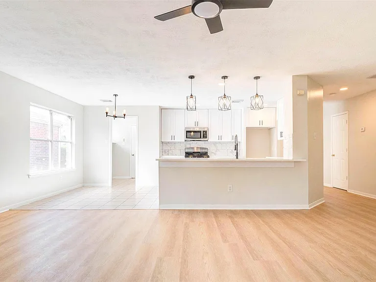 5318 Cilantro Ln — Photo 17