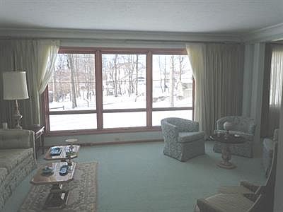 4th image of 7508 Wake Robin Dr