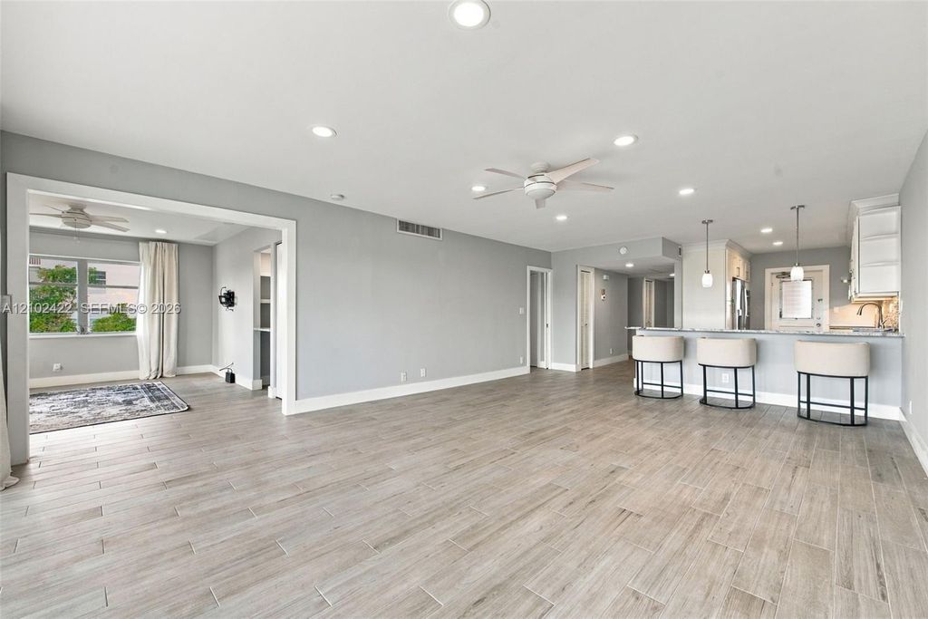 3050 N Palm Aire Dr APT 601, Pompano Beach