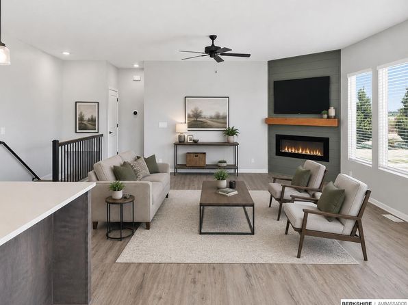 21214 Polk St, Elkhorn, NE 68022 view 3