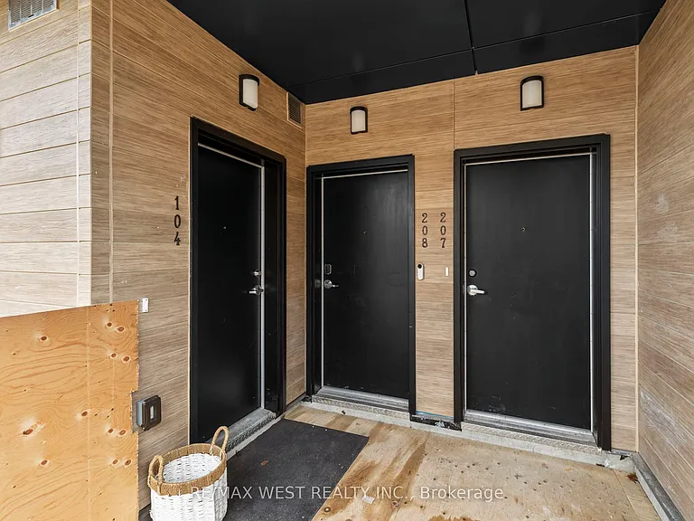 119 Town Line Rd E #D208 — Photo 7
