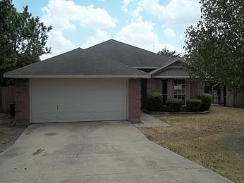 1st image of 314 S Meadowbrooke Dr