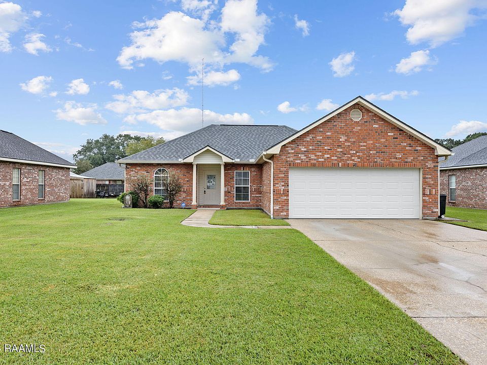 1st image of 129 Herlil Cir