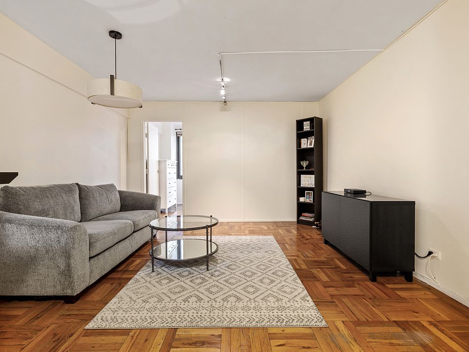 1st image of 420 E 64th St #G1w