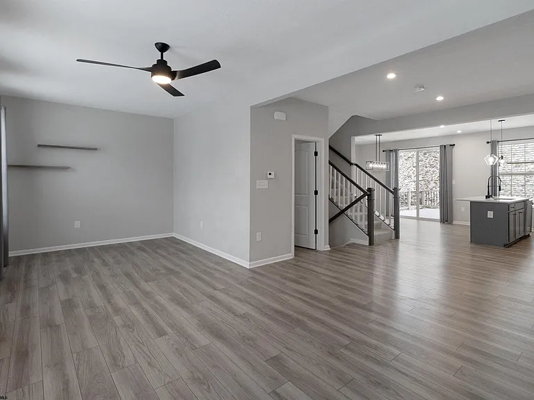 23 Dover Ct — Photo 13