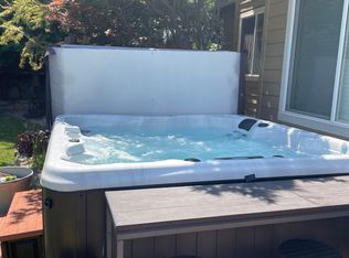 2067 Maiden Ln, Wenatchee, WA 98801