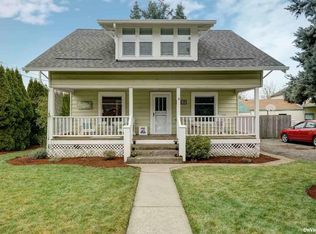 307 Adams Ave, Silverton, OR 97381