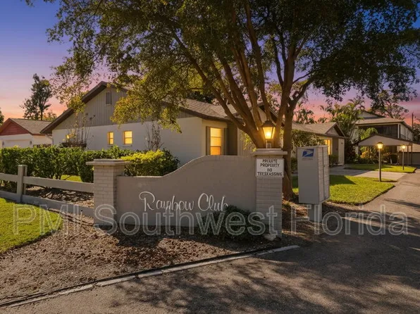 2840 W Rainbow Cir APT D2, Sarasota, FL 34231