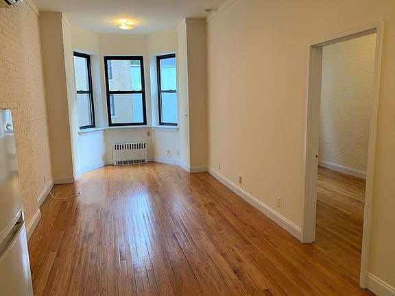 2nd image of 245 W 76th St APT 3A