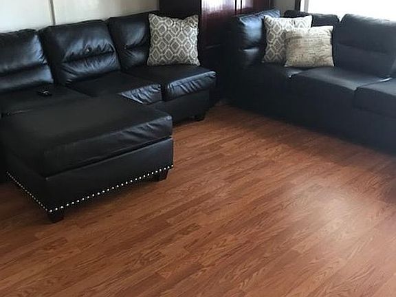 2nd image of 5709 Avenue