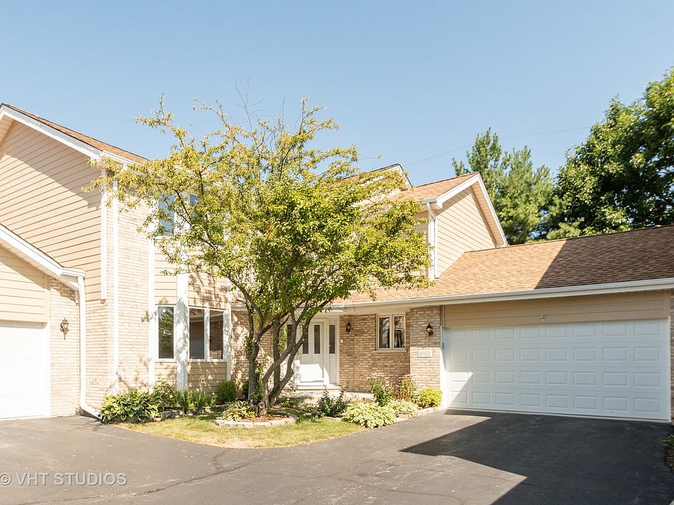 1st image of 11922 Cormoy Ln
