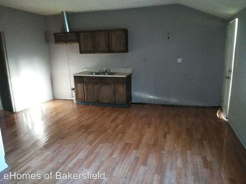 2nd image of 615 Sparling Ave #B