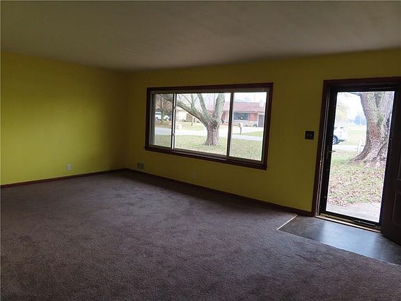 5th image of 3711 Quincy Dr