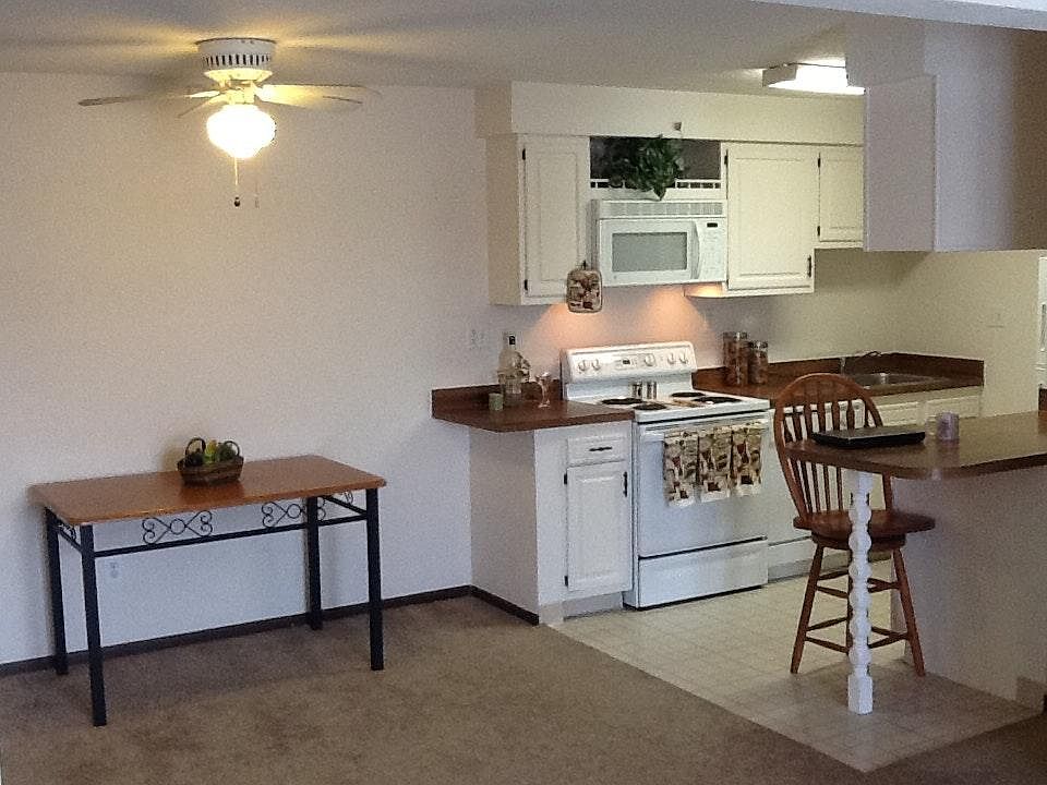 2nd image of 133 Academy Ct APT N