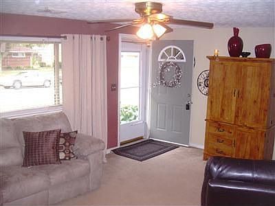 4th image of 4310 Mozart Ave