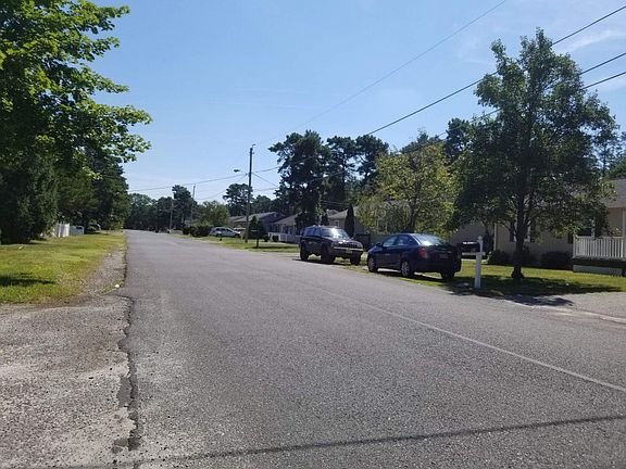 4th image of 56 Tecumseh Trl