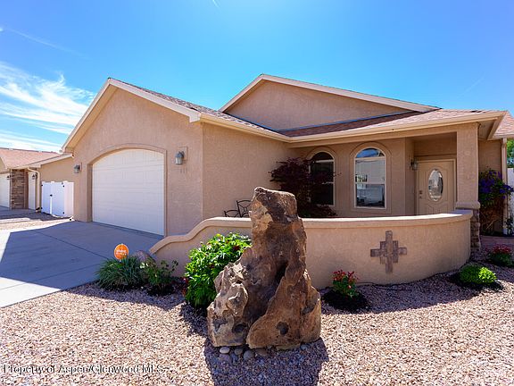 2nd image of 614 Silver Mountain Dr