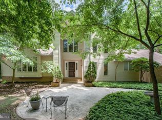 990 Wilda Dr, Westminster, MD 21157