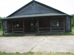 1863 Mount Airy Rd, Lynch Station, VA 24571